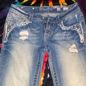 Miss Me Cuffed Capri